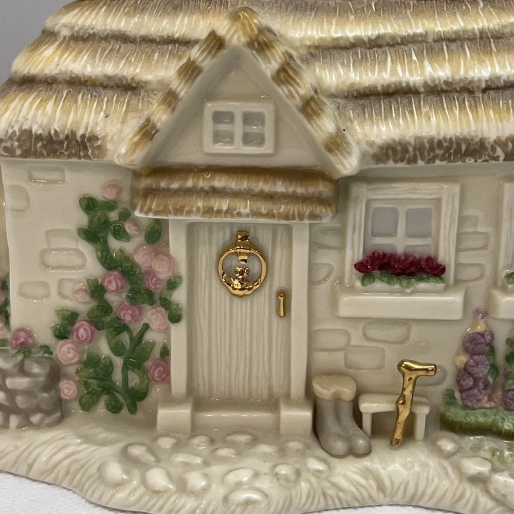 2002 Lenox The Irish Blessing Cottage Teapot Lid Cottagecore Shamrock Vtg
